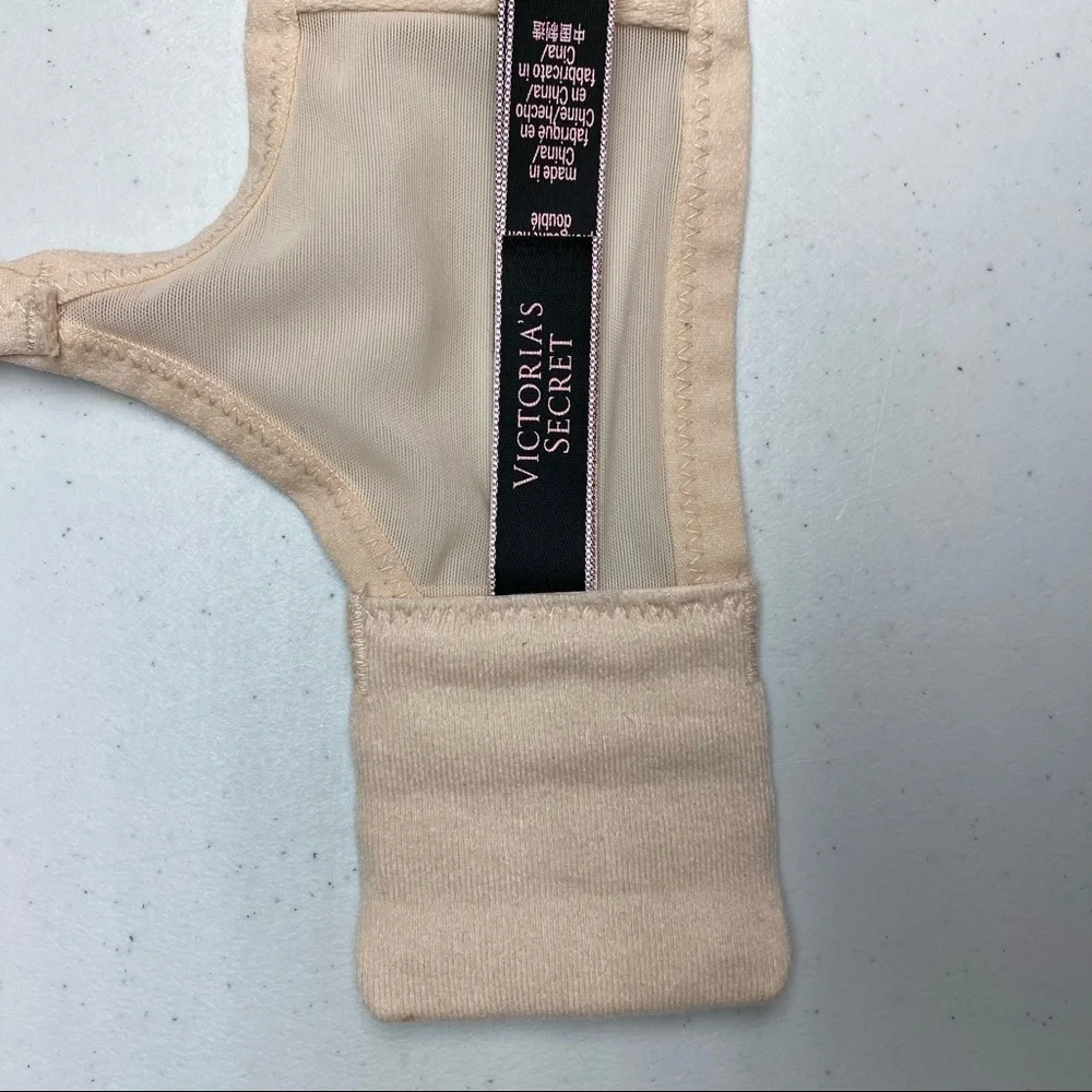 NWOT VS CREM Unlined Mesh Full-coverage Plunge, 32B. *P1034 - Picture 8 of 10